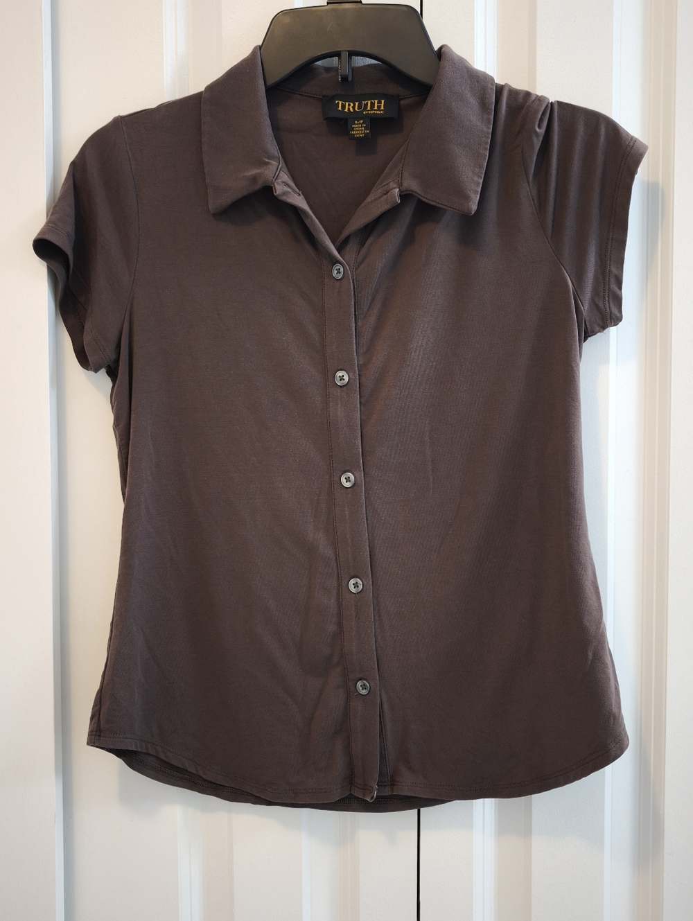 Truth by Republic Brown Button Front Blouse Small Lyocell Stretch Short Sleeve